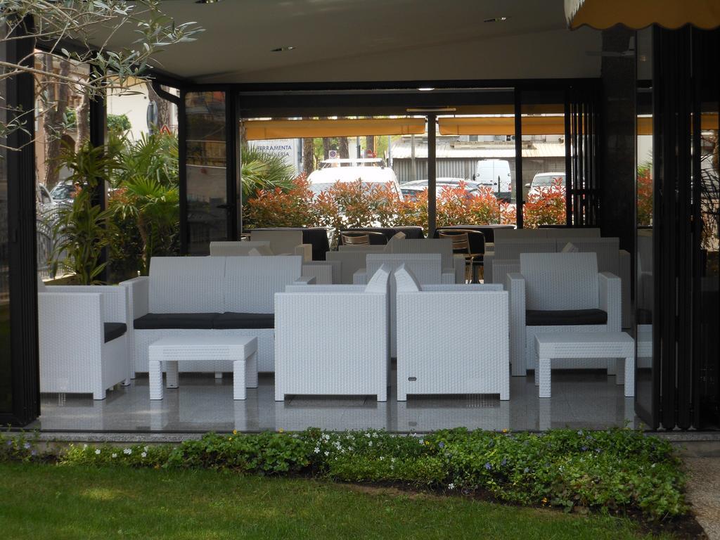 Hotel Jesolo Sand エクステリア 写真