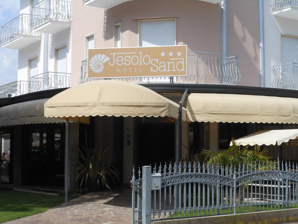 Hotel Jesolo Sand エクステリア 写真