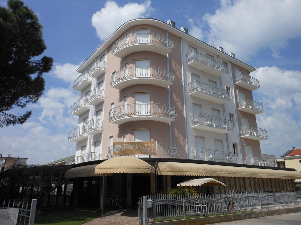 Hotel Jesolo Sand エクステリア 写真