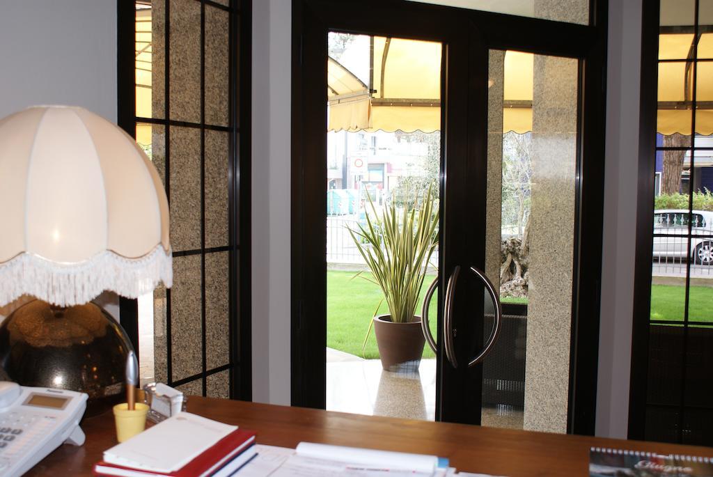 Hotel Jesolo Sand エクステリア 写真