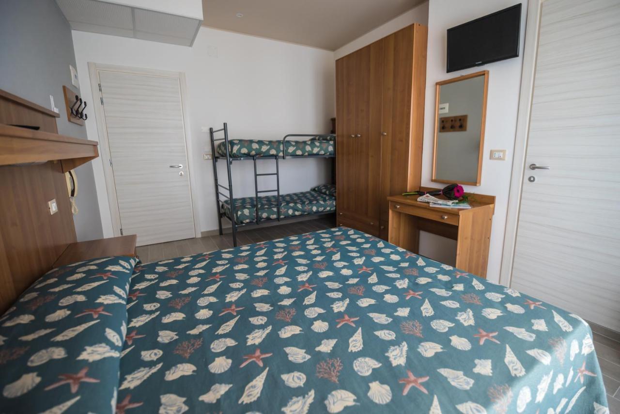 Hotel Jesolo Sand エクステリア 写真